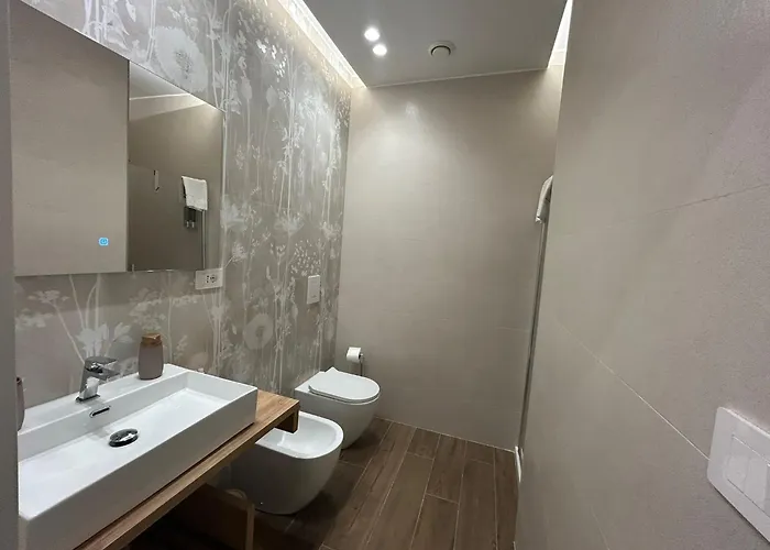 Maison d'hôtes Conte' Piazza Garibaldi 4*