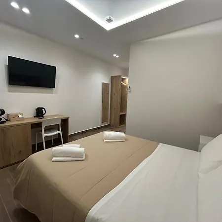 Conte' Piazza Garibaldi Nápoles