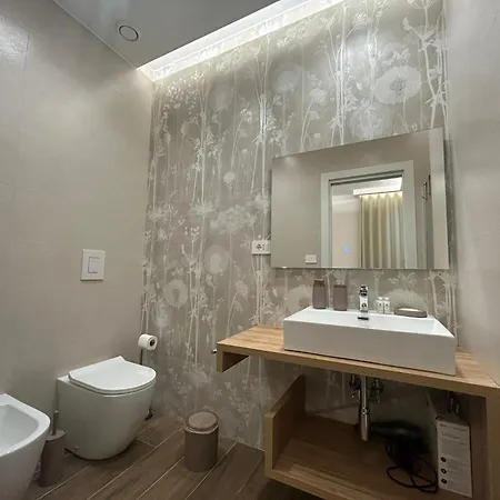 Conte' Piazza Garibaldi