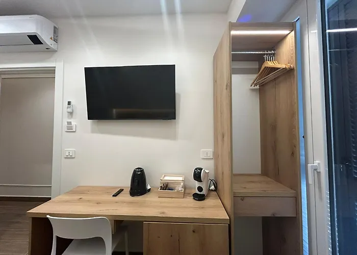 Conte' Piazza Garibaldi