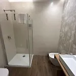 Conte' Piazza Garibaldi 4*