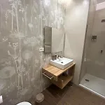 Conte' Piazza Garibaldi 4*