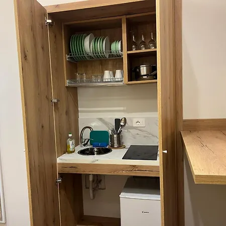 Guest house Conte' Piazza Garibaldi Naples